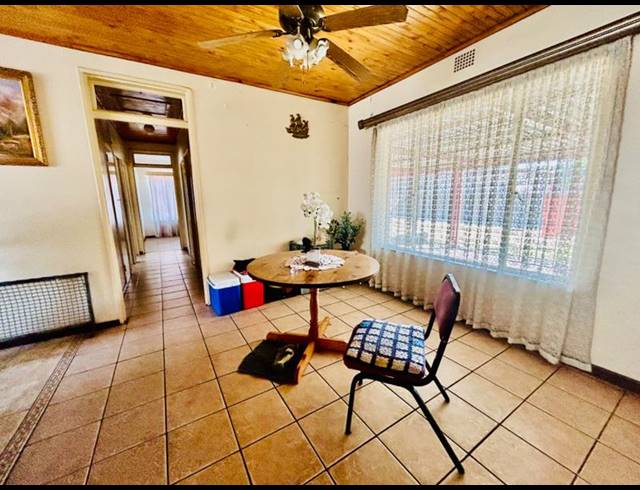 3 BEDROOM HOUSE FOR SALE IN VANDERBIJLPARK SE 6
